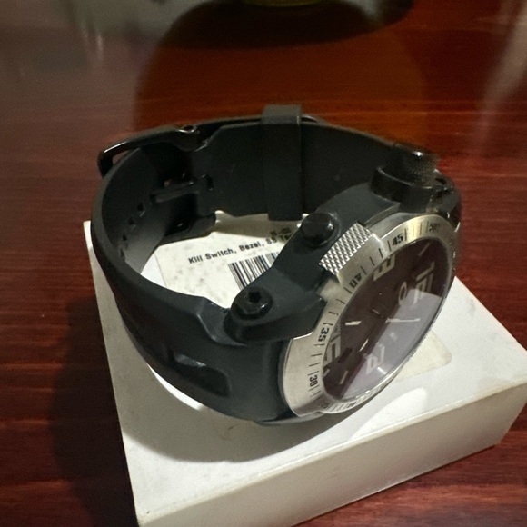 Authentic Oakley Kill Switch Watch/blak Dial/ Black Bezel-SS-Tech Bezel/EUC - Picture 11 of 15